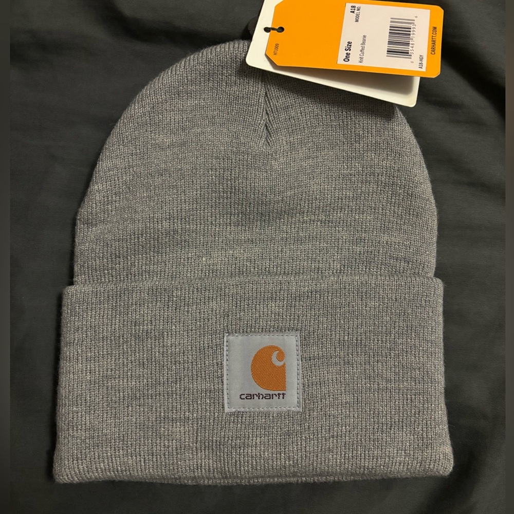 Carhartt light gray beanie